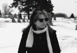 Becki retro in graveyard